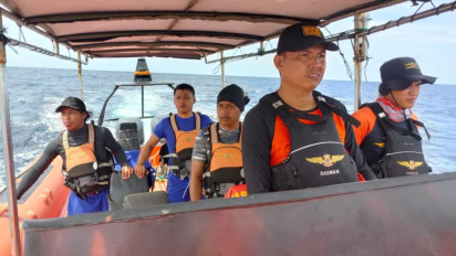 Tim SAR Kembali Temukan Korban Terbaliknya Kapal Ikan di Selayar, 21 Masih Hilang