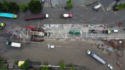 Imbas Banjir Semarang, Dua KA Tujuan Malang Alami Keterlambatan