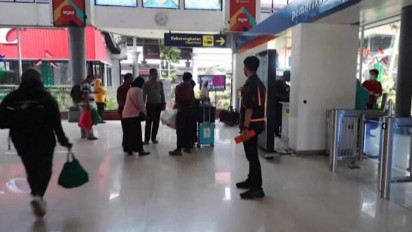 Dampak Banjir di Semarang, Sejumlah Kedatangan Kereta dari Jakarta Tujuan Surabaya Alami Keterlambatan