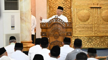 Wapres Shalat Tarawih di Masjid Besar Al Uswah Tanjungpinang