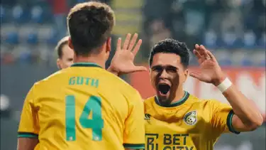 Pemain Fortuna Sittard, Ragnar Oratmangoen