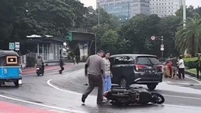 Apes! Dua Jambret di Monas Berhasil Ditangkap Usai Motor yang Dikendarainya Terpeleset