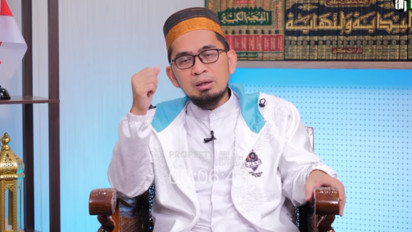 Sudah Jam 5 Sore, Anak Belum Baligh Minta Buka Puasa Duluan, Kasih atau Tidak? Ustaz Adi Hidayat Tegas: Jangan...