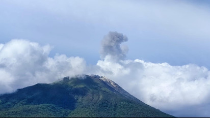 Siaga, gunung Ili Lewotolok Alami 2919 Gempa Hembusan