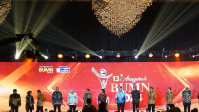 Pos Indonesia Raih 2 Penghargaan Bergengsi di BUMN Award 2024