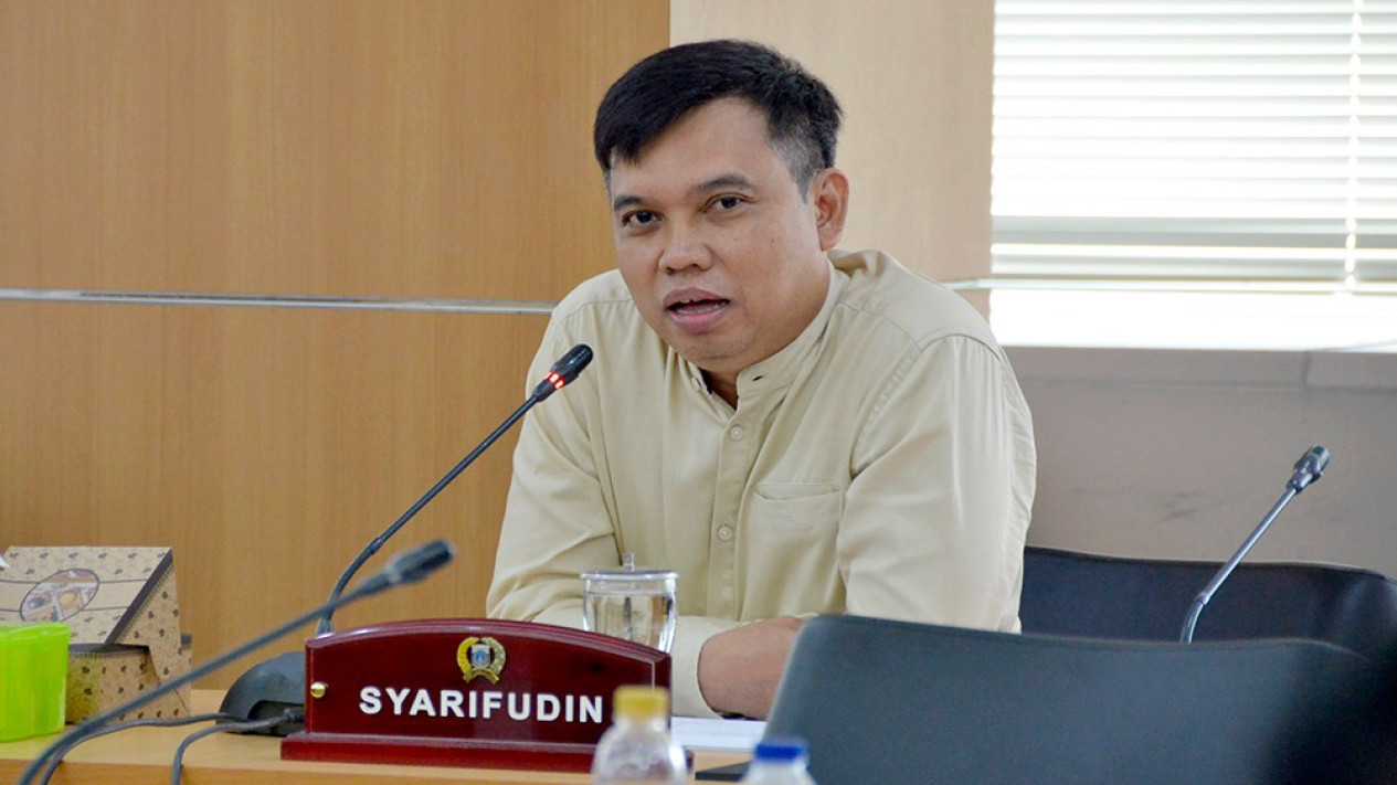 DPRD DKI Jakarta Wanti-wanti Disdukcapil Tertibkan NIK Warga Jakarta Jelang Pilkada
            - galeri foto