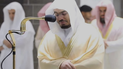 Momen Langka, Sujud Sahwi Dilakukan Imam Masjidil Haram saat Sholat Tarawih