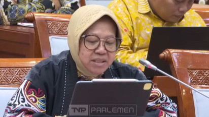 Rapat Kerja dengan Kemensos, DPR Minta Mensos Risma Pastikan Bansos Tepat Sasaran