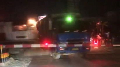 Truk Terobos Pintu Perlintasan hingga Tertabrak KA Putri Deli di Perbaungan, KAI: Kita Tuntut Sesuai UU