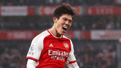 Arsenal Resmi Perpanjang Kontrak Tomiyasu