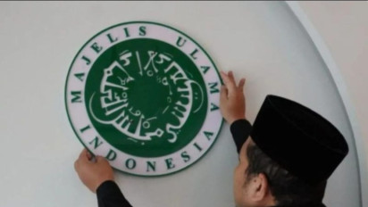 Heboh Anggota DPRD Sulawesi Selatan Ajak Buka Puasa dengan Foto Babi Guling, MUI Buka Suara