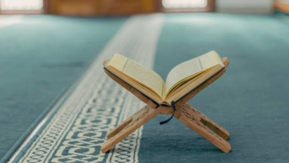 Bacaan Al-Qur'an Surat Hud Ayat 6-10 Lengkap Tulisan Arab, Latin, dan Artinya
