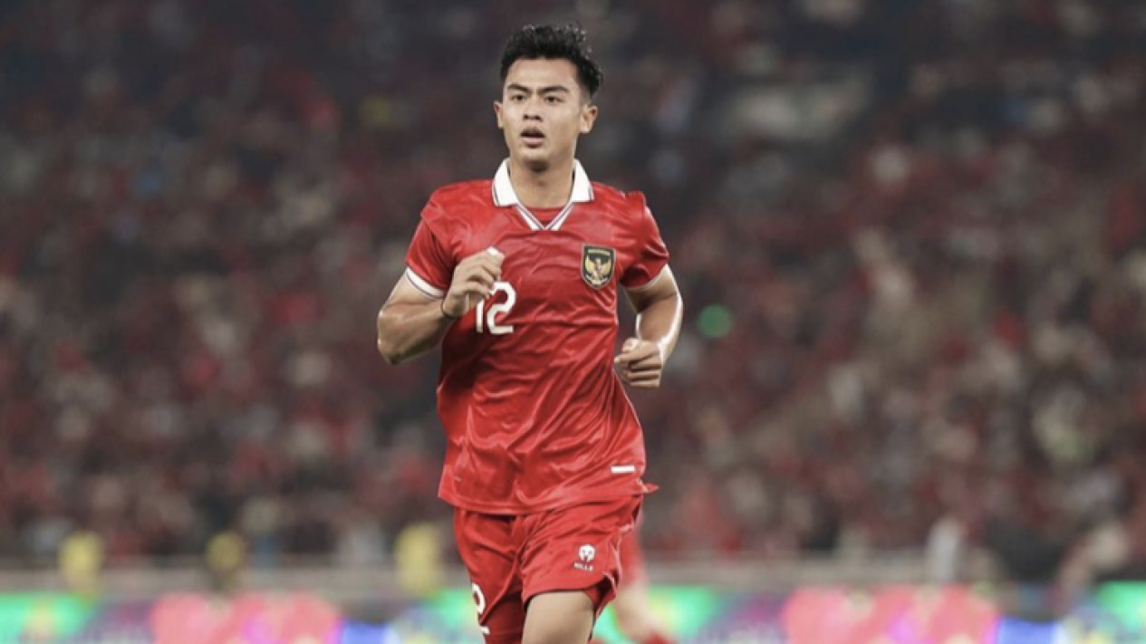 Pengamat Sepak Bola Australia Puji Kualitas Lemparan Jauh Pratama Arhan saat Timnas Indonesia Kalahkan Vietnam, Katanya...
            - galeri foto