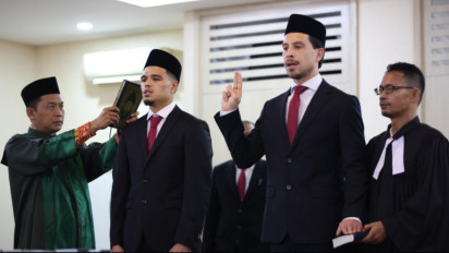 Thom Haye dan Ragnar Oratmangoen Siap Debut Lawan Vietnam di Hanoi