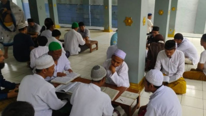 Serunya Momen Narapidana di Cirebon Ikuti Pesantren Kilat Selama Ramadhan