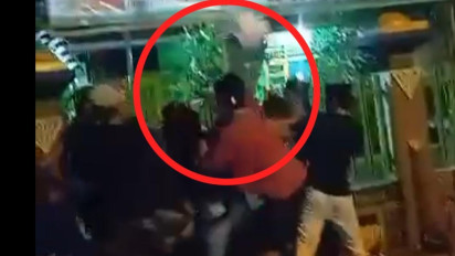 Viral, Peserta Musik Tong-tong di Pamekasan Keroyok Anggota TNI hingga Tersungkur