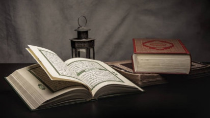 Bacaan Al-Qur'an Surat Hud Ayat 106-110 Lengkap Tulisan Arab, Latin, dan Artinya