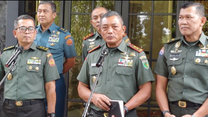 Viral Oknum Prajurit TNI Menyiksa Anggota KKB Papua, Mayjen TNI Izak Pangemanan Langsung Marah Besar: Ini Buruk...