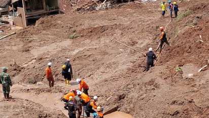10 Korban Tertimbun Longsor di Bandung Barat Masih Belum Ditemukan, Berikut Deretan Nama-nama Korban