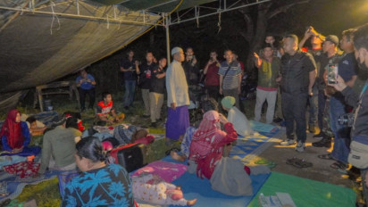 Pemerintah Kabupaten Gresik Berikan Trauma Healing ke Pengungsi Korban Gempa