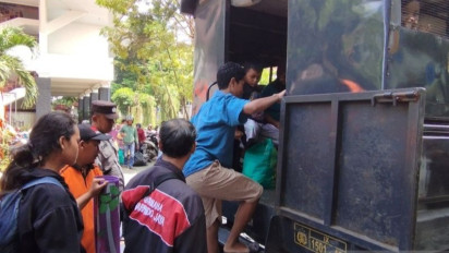 Banjir di Kudus Surut, Pengungsi Mulai Pulang ke Rumah