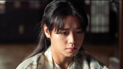 Menyingkap 4 Rahasia Menarik Park Ji Hoon, Bintang Utama Drakor Love Song For Illusion