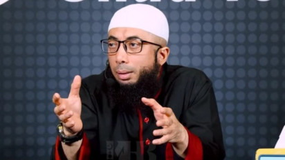 Tolong Meski Suara Kicauannya Menarik, Ustaz Khalid Basalamah Mewanti-wanti bagi Anda yang Pelihara Burung, Siapa Sangka Ternyata...