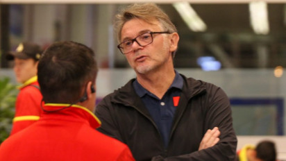 Komentar Netizen Asia Tenggara setelah Philippe Troussier Dipecat Vietnam, Pelatih asal Prancis Itu Dapat Pembelaan hingga…