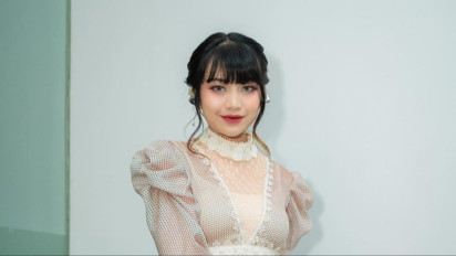 Lirik Lagu Teramini - Ghea Indrawari 'Rela Relakanlah yang Bukan Untukmu Bukanlah Untukmu, Tenang Tenangkanlah yang Harus Terjadi Pastilah Terjadi'