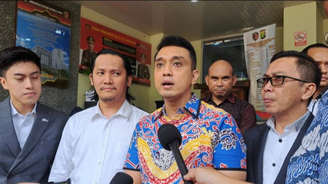 Polda Metro Jaya Akhirnya Berani Jujur Setop Penyidikan Kasus Ujaran Kebencian Aiman Witjaksono
            - galeri foto