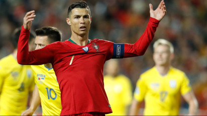 Curhatan Legenda Chelsea Soal Cristiano Ronaldo: Dia Mimpi Buruk!