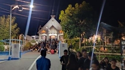 Lokasi Prosesi Semana Santa di Larantuka di Penuhi Peziarah