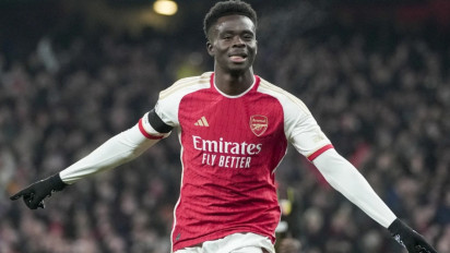 Benar-benar Tak Terduga, Bukayo Saka Jadi Pahlawan Arsenal di Derby London Usai Cedera Panjang