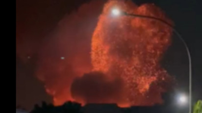 Gudang Peluru Cikiwul Bekasi Meledak, Dentuman Keras Terdengar Jauh