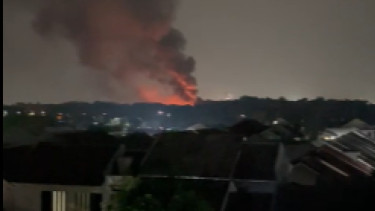 Detik-detik Ledakan Besar Gegerkan Warga Kota Bekasi, Diduga dari Gudang Peluru