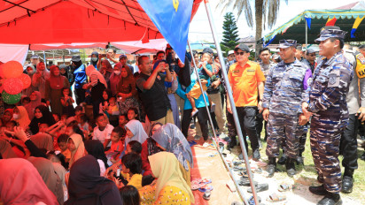 Pj Gubernur Jatim Pastikan Pemenuhan Kebutuhan Dasar dan Perbaikan Infrastruktur Pulau Bawean Jadi Prioritas