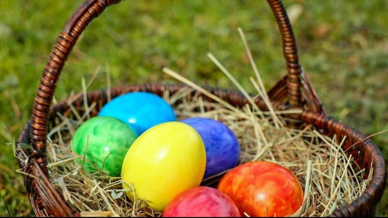 Umat Kristen di Palestina Rayakan Paskah di Tengah Serangan Israel
            - galeri foto