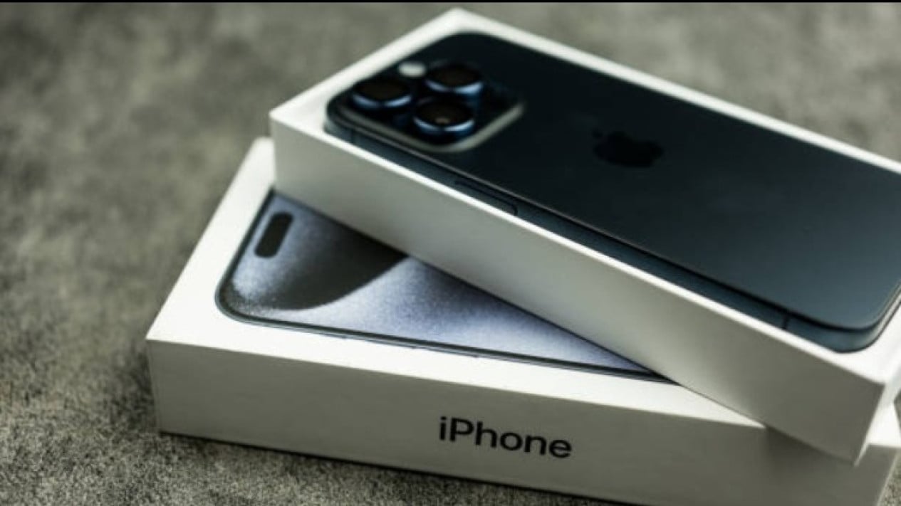 Daftar iPhone yang Sedang Turun Harga Februari 2026, Makin Terjangkau
            - galeri foto