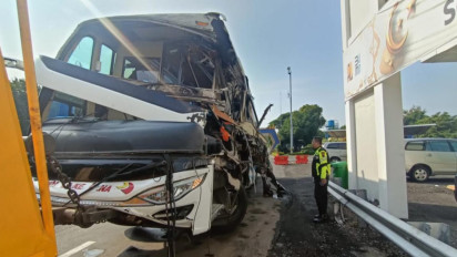 Kecelakaan Maut Bus Pahala Kencana Tabrak Truk di Tol Tembalang, Dua Orang Tewas Seketika