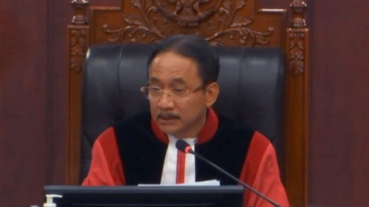 MK Panggil 4 Menteri Jokowi di Sidang PHPU, Tapi Larang Kubu Anies dan Ganjar Bertanya, Ini Alasannya
            - galeri foto