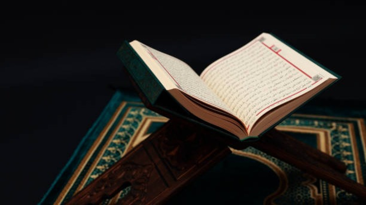 Bacaan Al-Qur'an Surat Ar-Ra’d Ayat 16-20 Lengkap Tulisan Arab, Latin, dan Artinya
            - galeri foto
