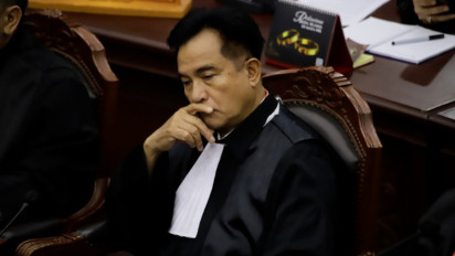 Panas! Jengah Jokowi-Gibran Dikaitkan di Sidang MK, Yusril Singgung Hubungan Mendes ke Cak Imin