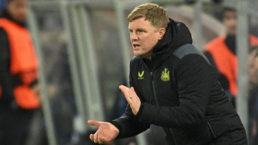 Reaksi Emosional Eddie Howe usai Antar Newcastle United Gilas Liverpool dan Juara Piala Liga Inggris 2024-2025: Sejujurnya…