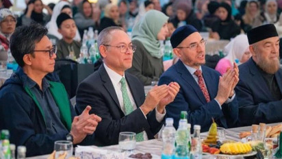 Ketika Azan Langgam Jawa Menggema pada Tenda Ramadhan di Moskow