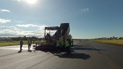 Menyambut MXGP Samota 2024, Penebalan Runway Bandara Sumbawa Ditarget Rampung Awal Juni