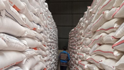 Cukupi Kebutuhan Lebaran, Bulog Cirebon Pastikan Stok 7.000 Ton Beras