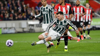 MU akan Berhenti Gunakan Jersey Away Hijau di Sisa Musim Ini, Buang Sial?