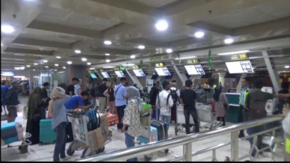 Info Mudik: H-7 Idulfitri 1445 H, Bandara dan Pelabuhan Makassar Mulai Dipadati Pemudik