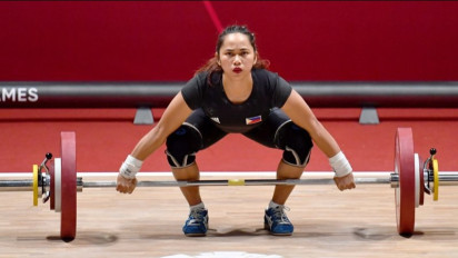 Atlet Peraih Medali Emas Olimpiade Tokyo Cabor Angkat Besi Absen di London