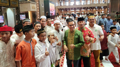 Yayasan Muslim Sinar Mas dan APP Group Wakafkan Alquran bagi Masjid Istiqlal